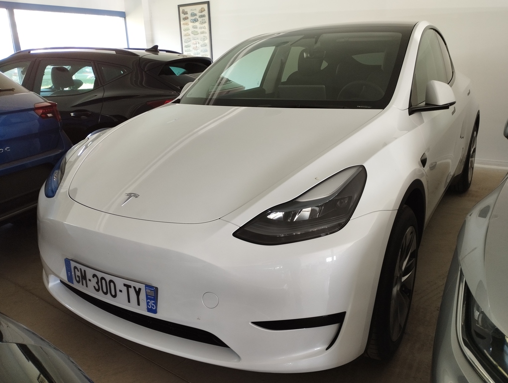 Leasing tesla model Y propulsion blanc