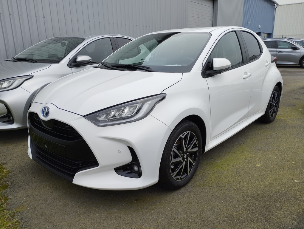 yaris-hybrid-design