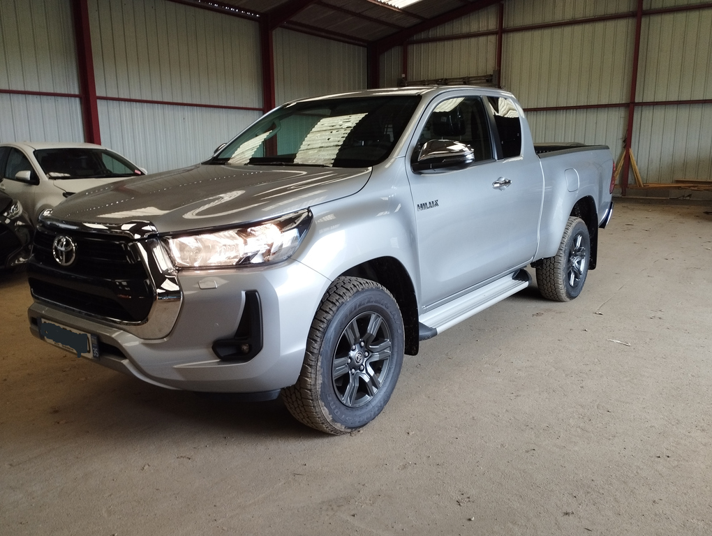 leasing toyota hilux legende